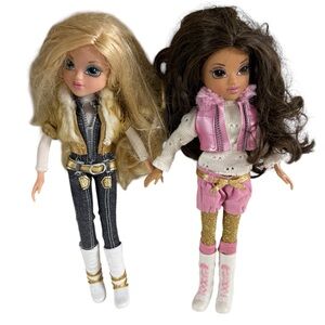 MOXIE GIRLS Dolls x 2